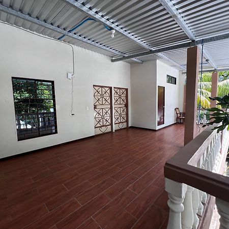 Ibania Hostal Tamanique Exterior photo
