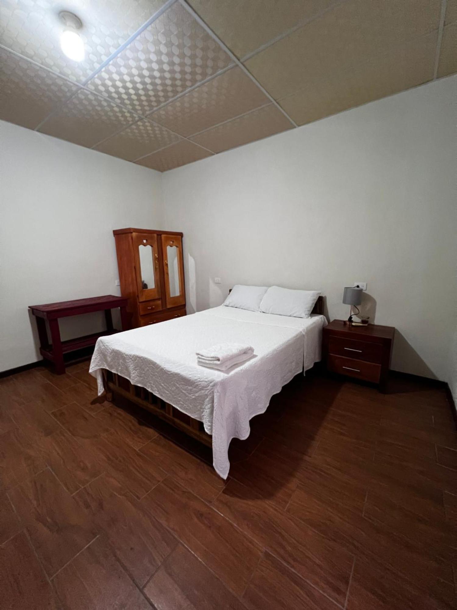 Ibania Hostal Tamanique Exterior photo